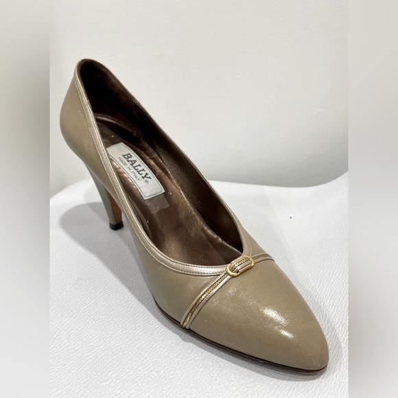 Vintage Bally Heels - Picture 5 of 9